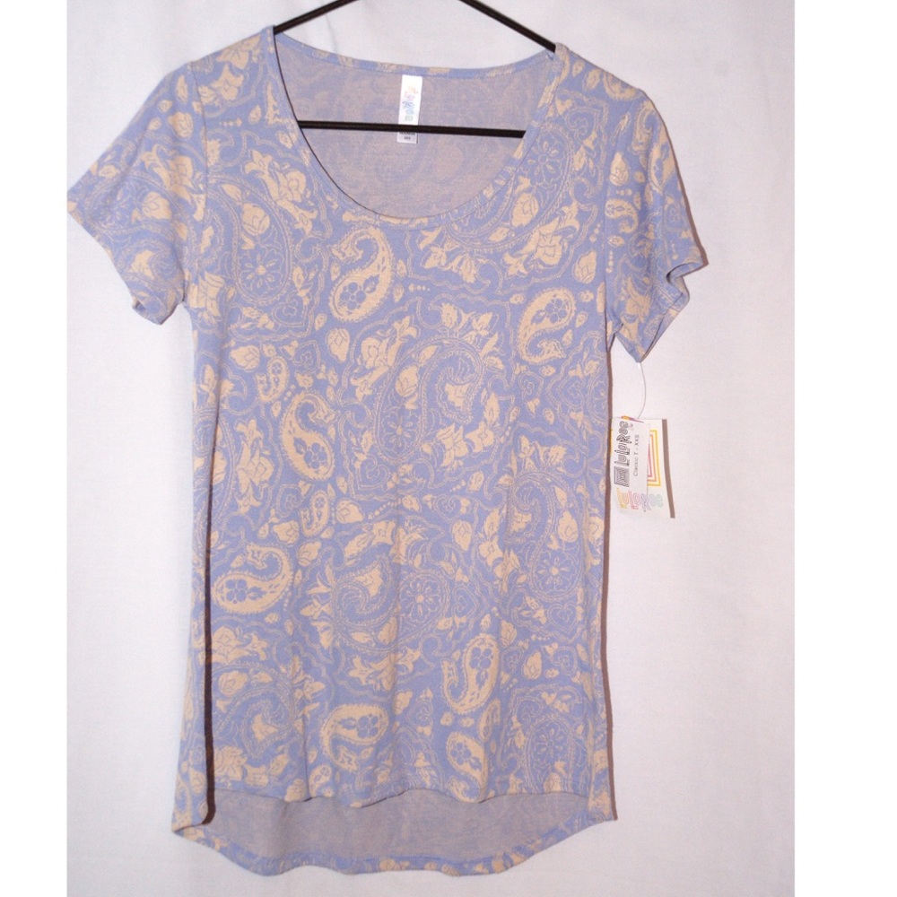 Lavender and cream paisley floral Classic-T